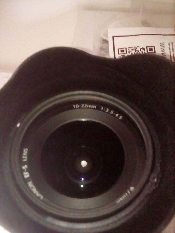 Canon EF-S 10-22mm f/3.5-4.5 USM