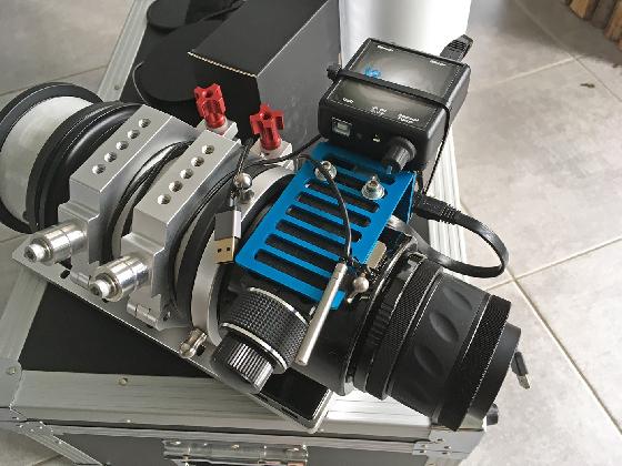 Ensemble lunette SkyWatcher Esprit 80ED Pro Triplet + test interféro + flattener + moteur autofocus + colliers + queue d'aronde + valise