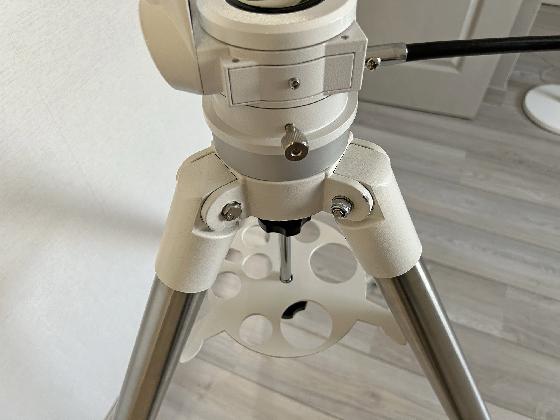 Monture Skywatcher AZ5 Deluxe + trepied métal SW0245 + adaptateur Kepler