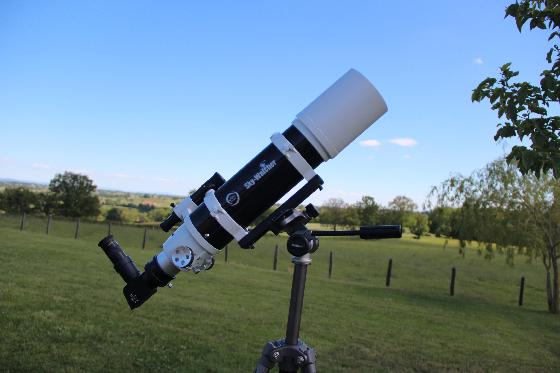 Sky-watcher 80ED + Herschell Lunt + accessoires (lumière blanche)