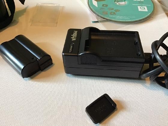 Nikon D7000, nikon 18-135,accessoires.