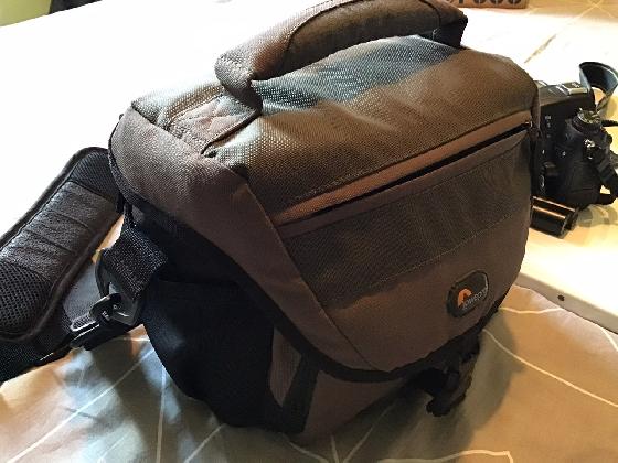 Nikon D7000, nikon 18-135,accessoires.