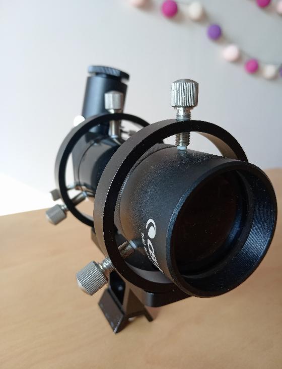 Finderscope Celestron 9x50 avec RC + Support avec collier guidage