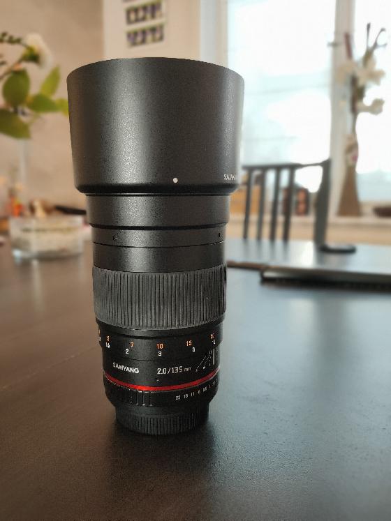 Samyang 135mm f/2 canon
