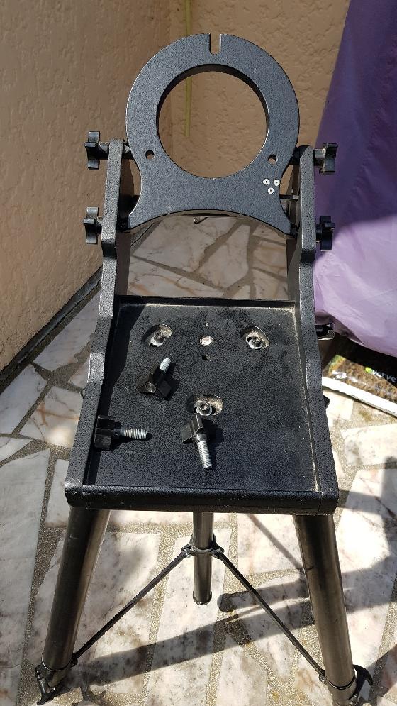 Table équatoriale avec trépied Celestron