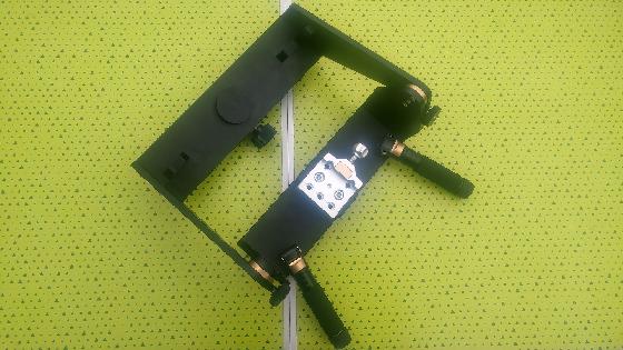 Monture jumelles Omegon