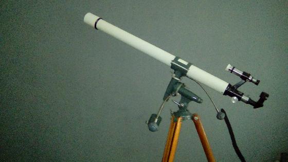 Lunette Astro Tokyo 60/1200 f/d 20 et sa monture