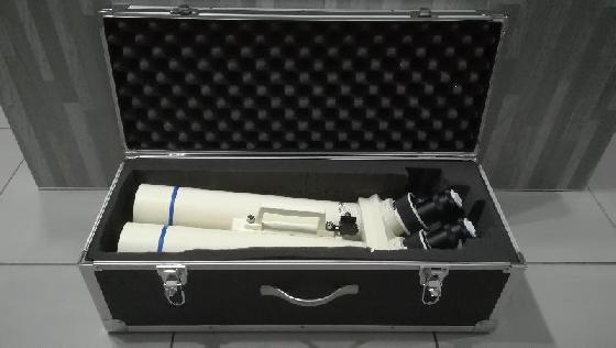 Jumelles VIXEN 80 bt-ma