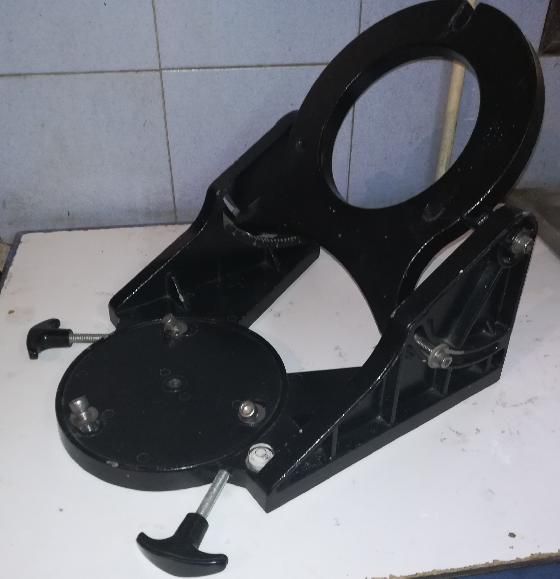 Trépied et table équatoriale