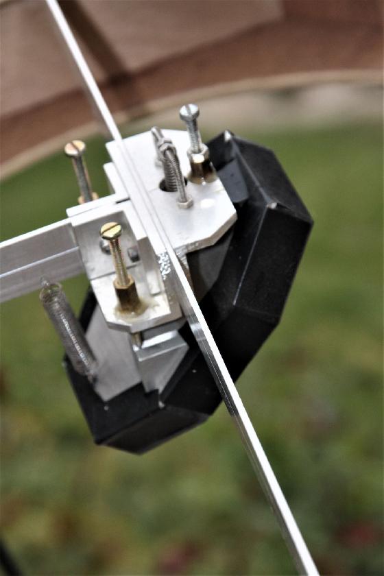 Dobson Strock artisanal 13 pouces 330 mm F/4.