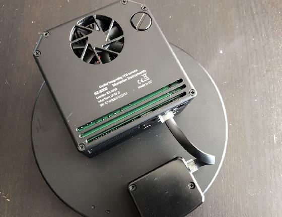 Caméra Moravian G2-8300 + Roue à filtre complète