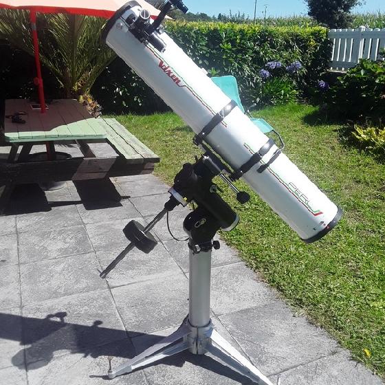 monture saturn + newton 150