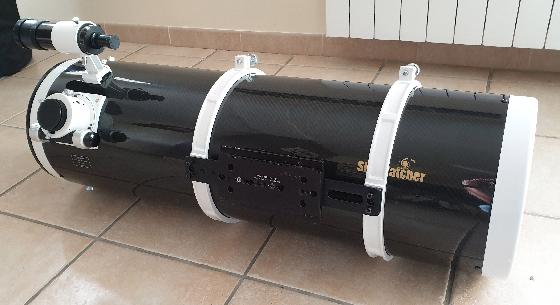 Newton 254/1000 f/4 Skywatcher carbone + accessoires