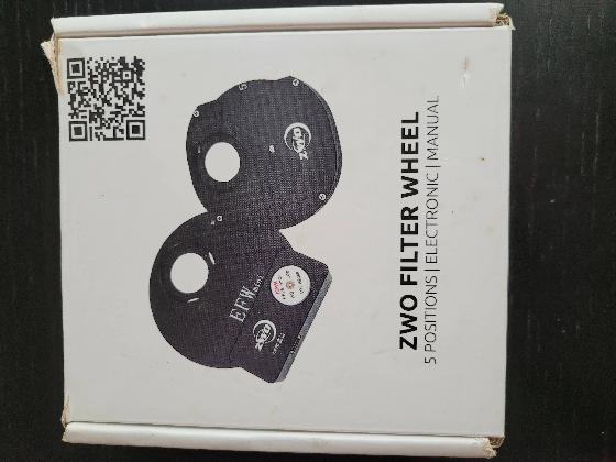 Roue à filtre ZWO EFW mini 5 position + filtres LRGB montés 1,25"