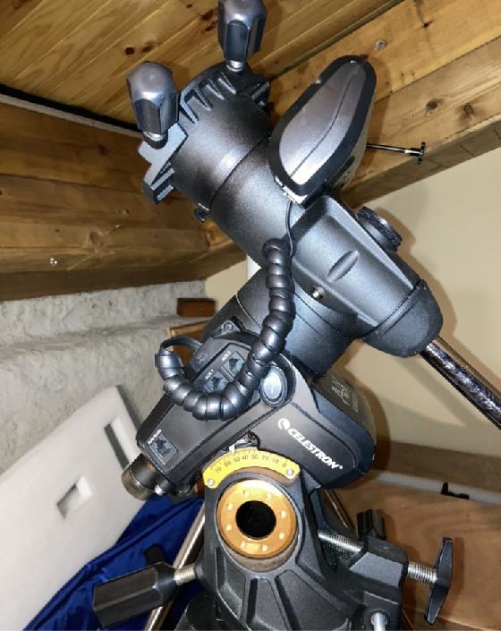 Monture celestron advanced VX goto