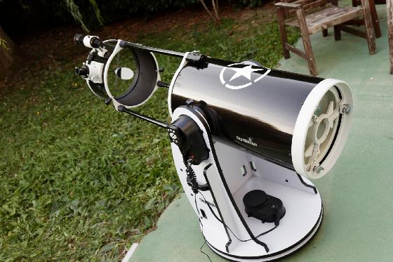 VDS Skywatcher Dobson Flextube Autotracking N305/1500