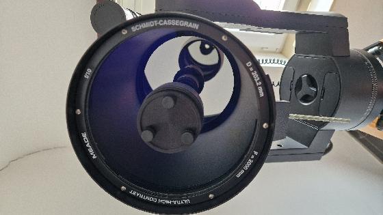 Téléscope Schmidt-Cassegrain GoTo Meade LX90 8" + accessoires