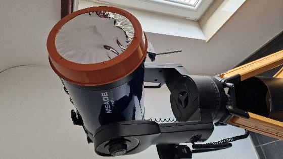 Téléscope Schmidt-Cassegrain GoTo Meade LX90 8" + accessoires