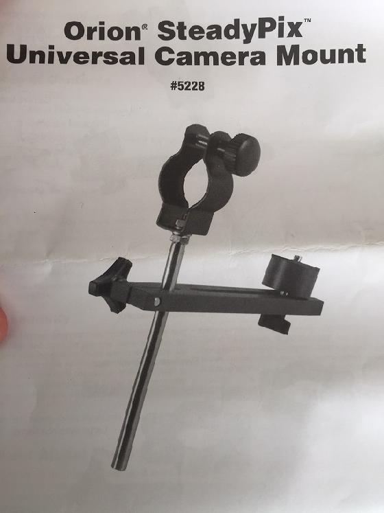 Support pour appareil photo derrière oculaire