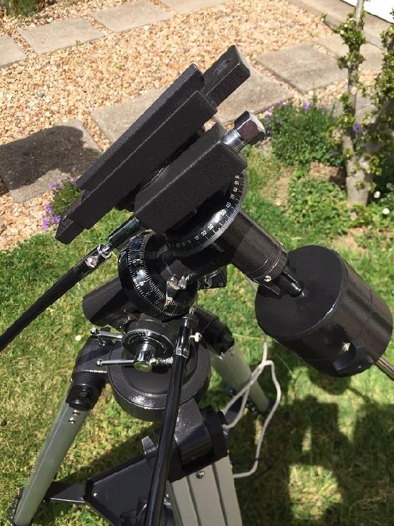 Monture équatoriale EQ-2 motorisée en A.D