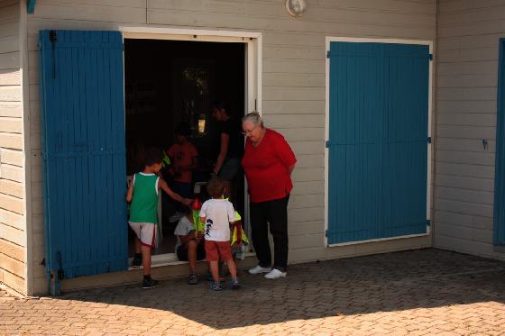 Françoise et les fusées à eau