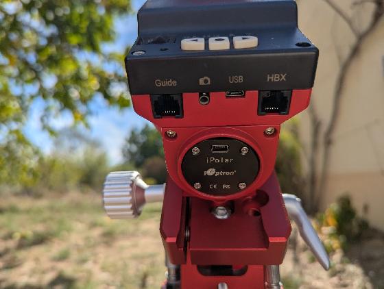 Monture équatoriale iOptron SkyGuider Pro + iPolar + accessoires
