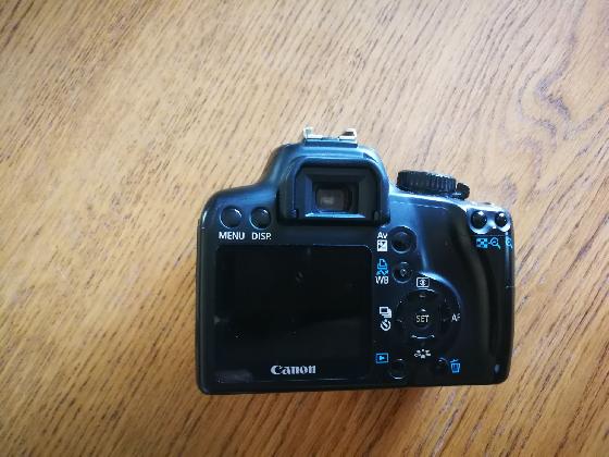 CANON 1000D