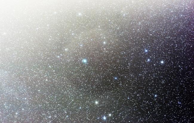 c2019y4 atlas 200mm iso3200 f3.5