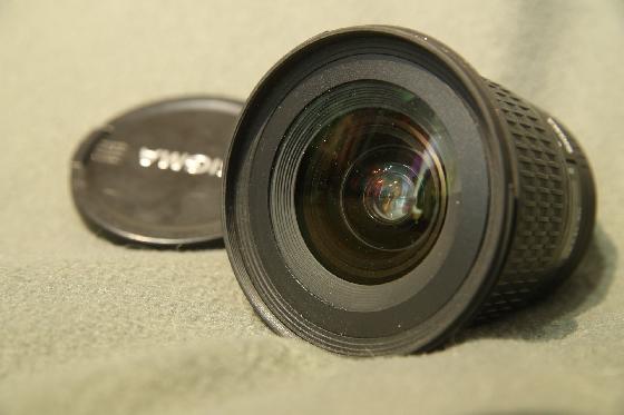 2 Objectifs grand angle (Sigma) pour Canon, idéal pour time-lapses nocturnes