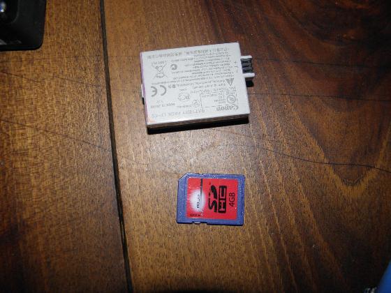 Ensemble CANON 1000D défiltré pour astrophotographie + boite à flats