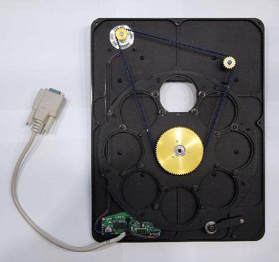 SBIG STXL11002 + Roue à filtres + autoguidage intégré