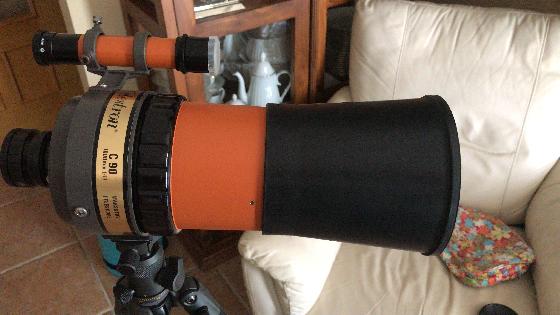 C90 orange plus d'accessoires