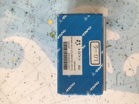 Je vends ces quatre oculaires.