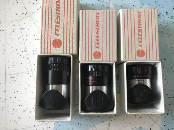 Je vends ces quatre oculaires.