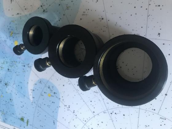 Différentes pièces pour Zeiss