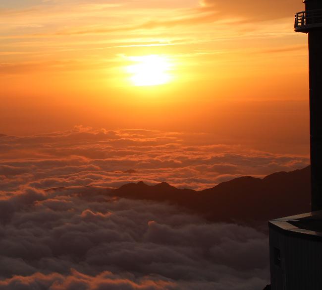 coucher de soleil pic du midi 
