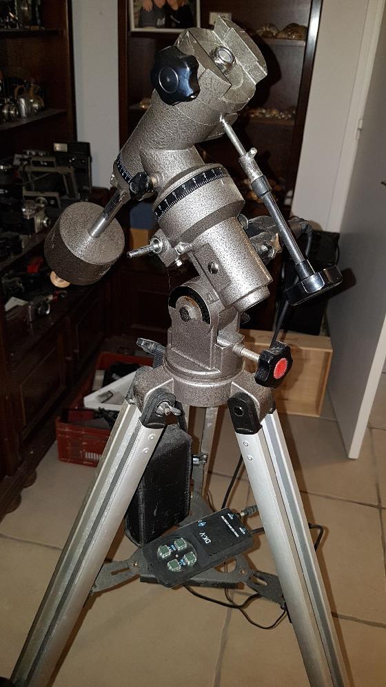 2 montures style eq3