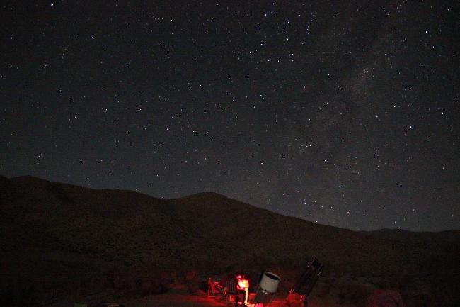 Nuit étoilée au pied des Andes