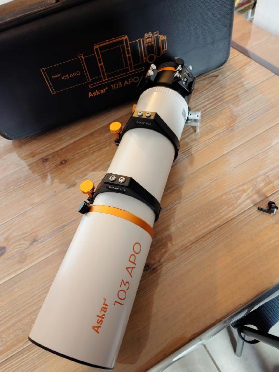 Askar 103/700 APO avec 1.0x et 0.8x