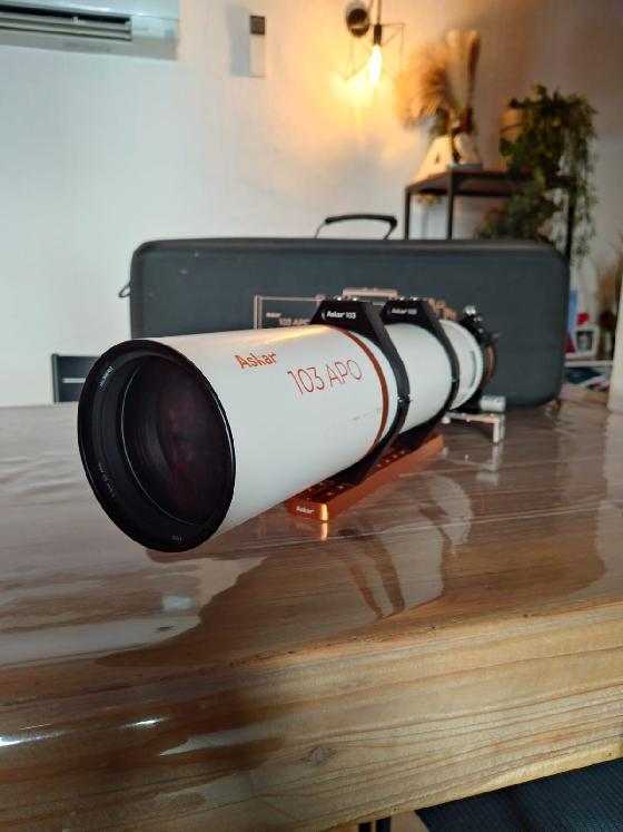 Askar 103/700 APO avec 1.0x et 0.8x