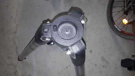 Monture az4 trépied acier