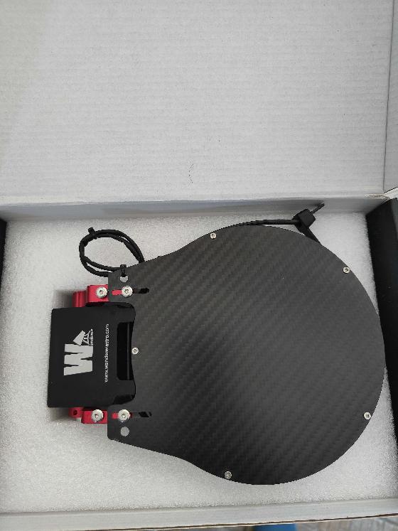 Ecran flat motorisé Wanderer V4 125mm