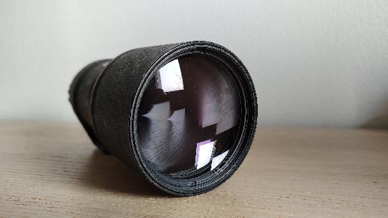 Objectif Tokina 300mm f/4 ATX monture Nikon