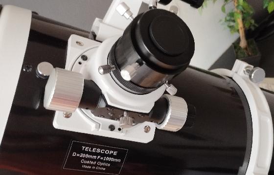 Télescope Sky-Watcher 200/1000 PDS sur AZ4 
