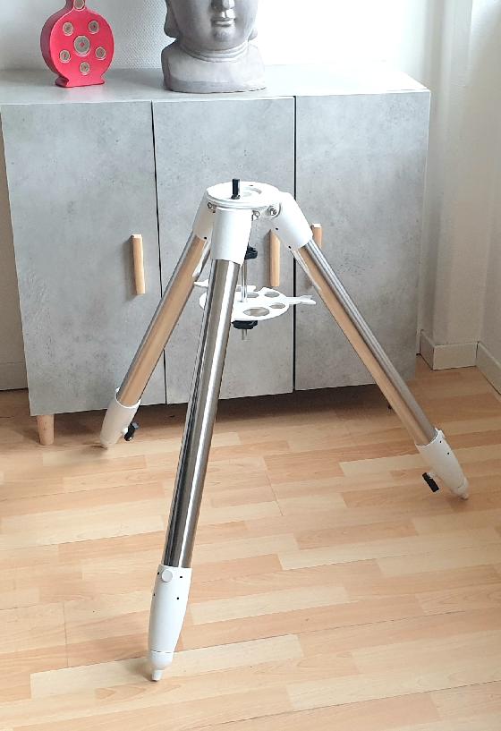 Trépied EQ6 Sky-Watcher 