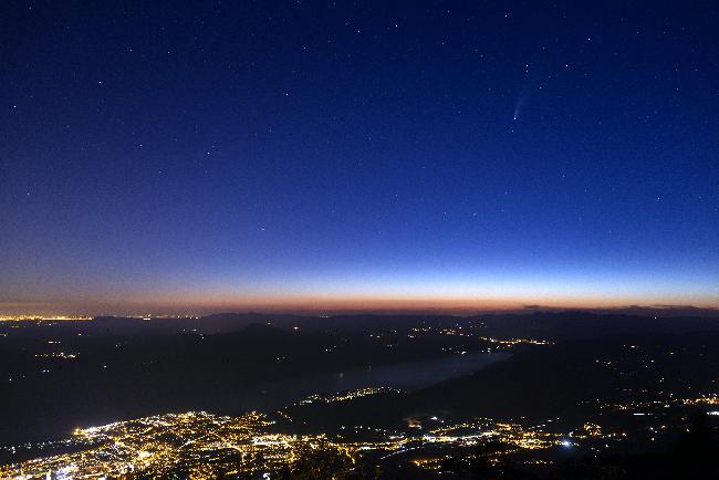 NEOWISE depuis le Mont Revar - Massif des Bauges - 19/07/20