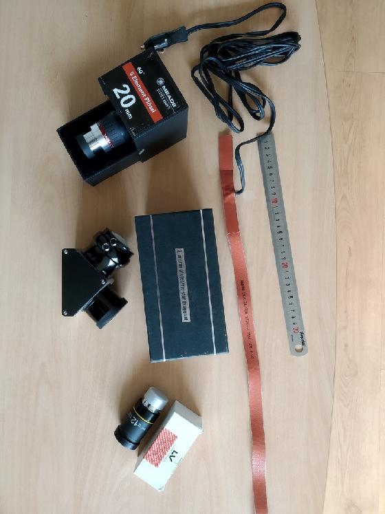 Lunette astronomique Sky-Watcher Equinox 80ED et nombreux accessoires