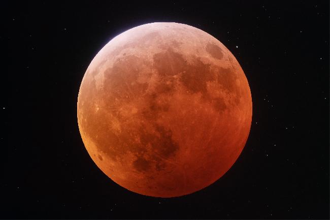 Eclipse lunaire 2019 maximum