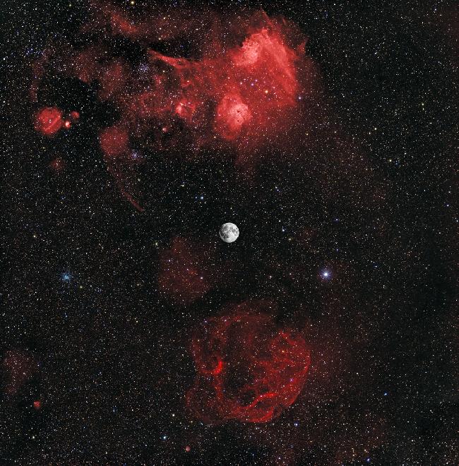 ic405 simeis 147 + moon