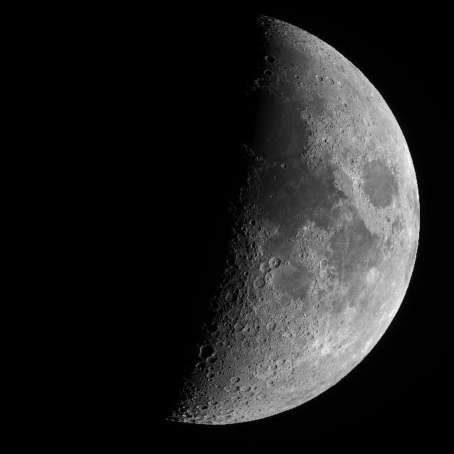 Lune 27.02.2023